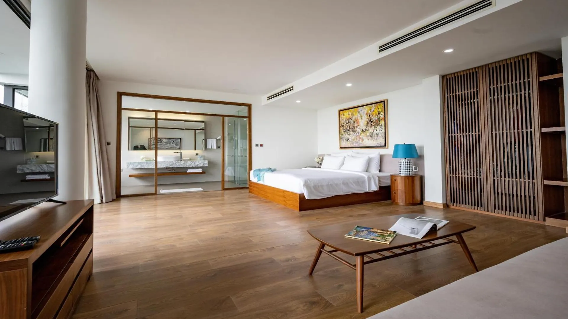 Nha Trang Oceanfront Luxury Villa Anh Nguyen וייטנאם