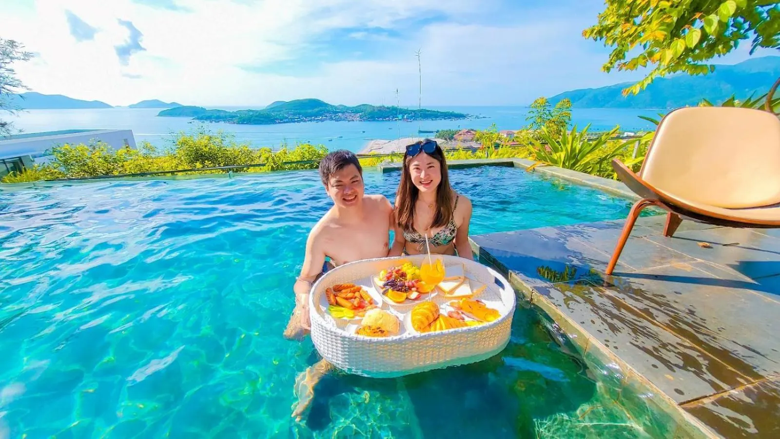 Nha Trang Oceanfront Luxury Villa Anh Nguyen