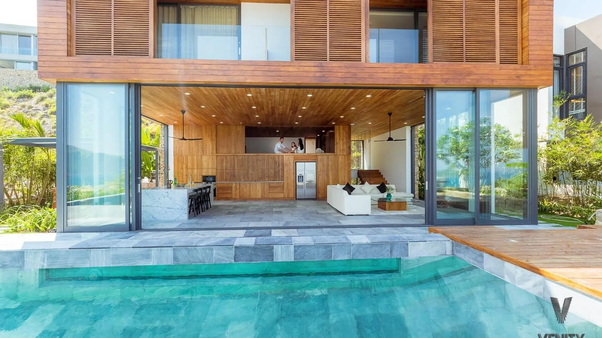 Nha Trang Oceanfront Luxury Villa Anh Nguyen 0*, נה טראנג